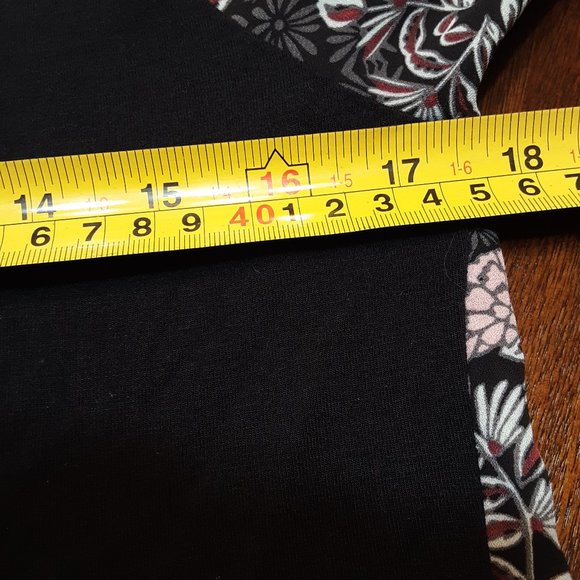 EUC Indigo Floral Mixed Media Top Sz S - Picture 4 of 9